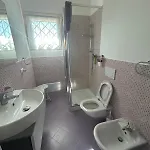 Con Piscina Baia Delle Mimose